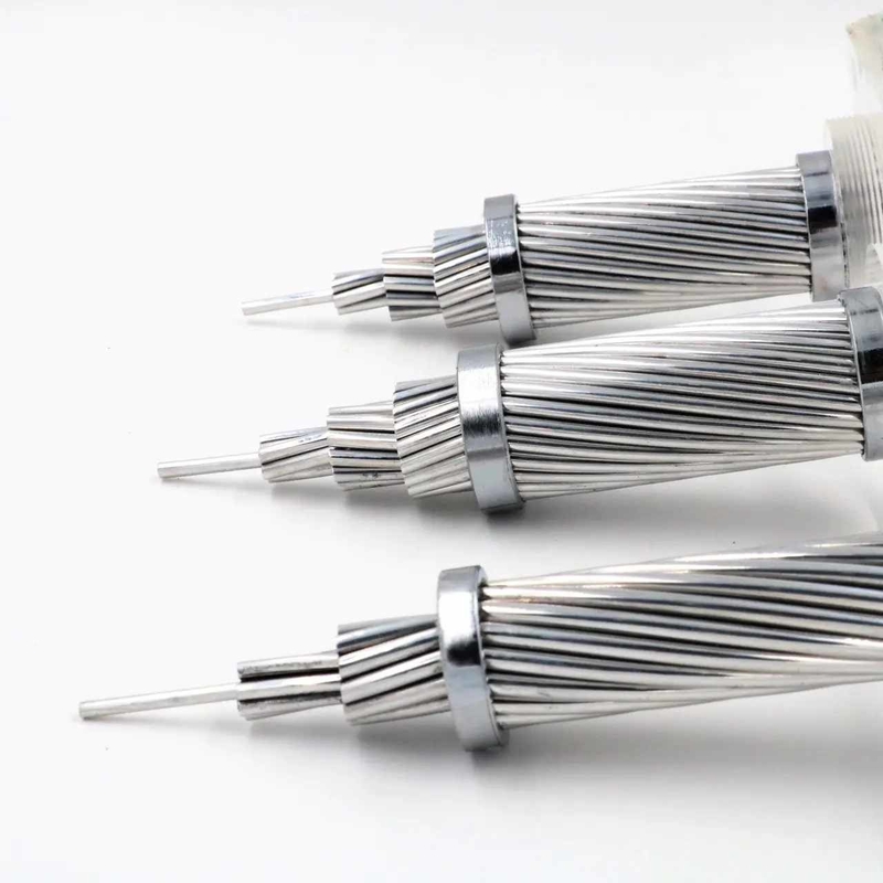 耐腐蝕性ACSRワイヤーASTMアルミ導体 鋼筋強化ケーブル 高張力 低斜面 農村電化用
